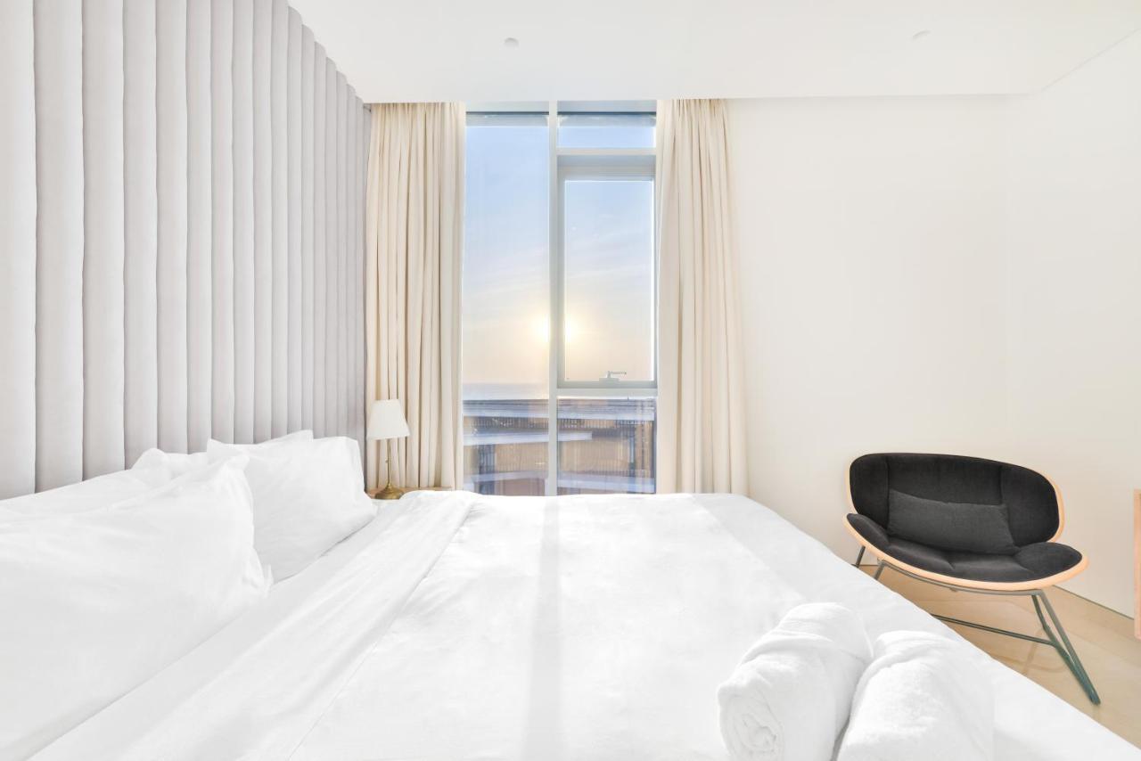 Posh 2 Bedroom Oceanfront Apt In The Heart Of Bluewaters Island Dubai Exterior foto