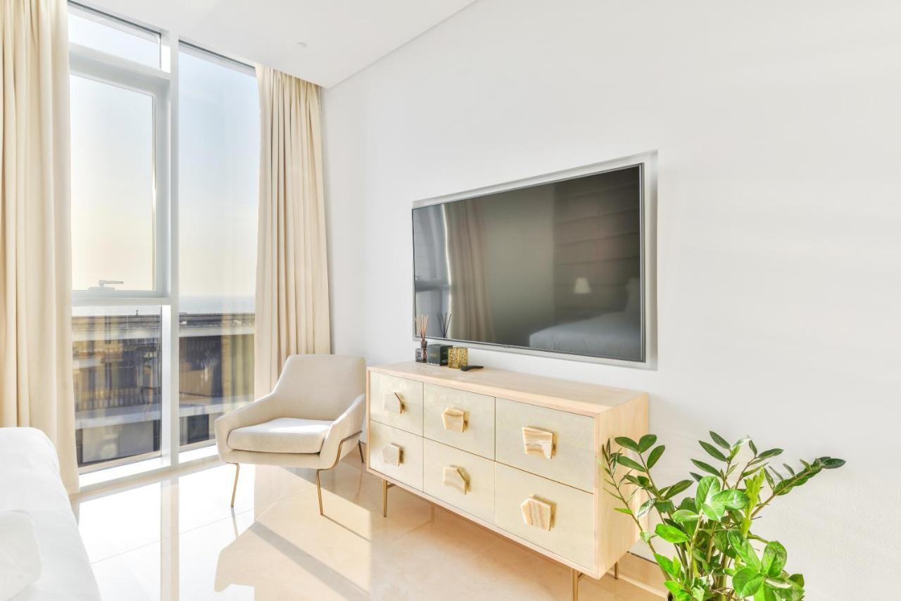 Posh 2 Bedroom Oceanfront Apt In The Heart Of Bluewaters Island Dubai Exterior foto